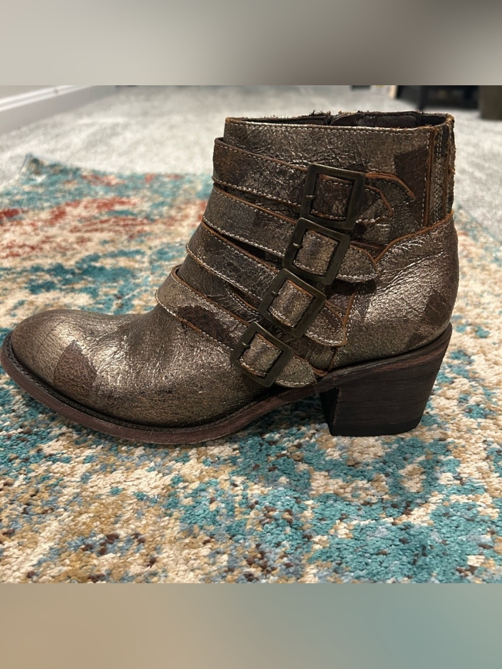 🌸 NEW Stylish Bronze Metallic Ankle Buckle Boots 8.5